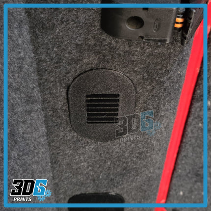 Ford Transit Custom Rear Light Access Covers – Plain or Vented