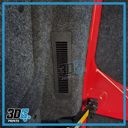 Ford Transit Custom Rear C Pillar Top Covers – Plain or Vented